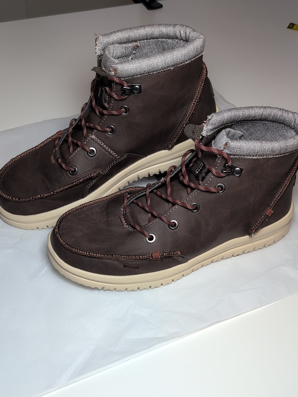 Hey Dude Bradley Y Classic Cocoa Lace-Up Ankle Boots with Cream Sole